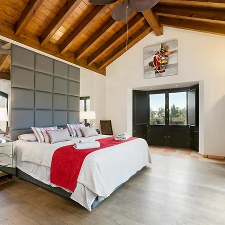 Casasola Villa